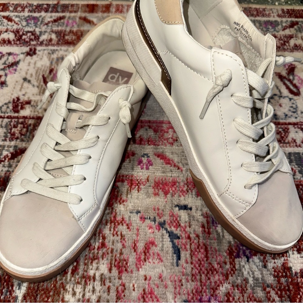 DV by Dolce Vita Women's White and Tan Sneakers